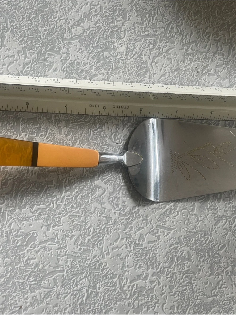 Vintage Orange Handle Cake/Pie Server - Stainless Steel Blade